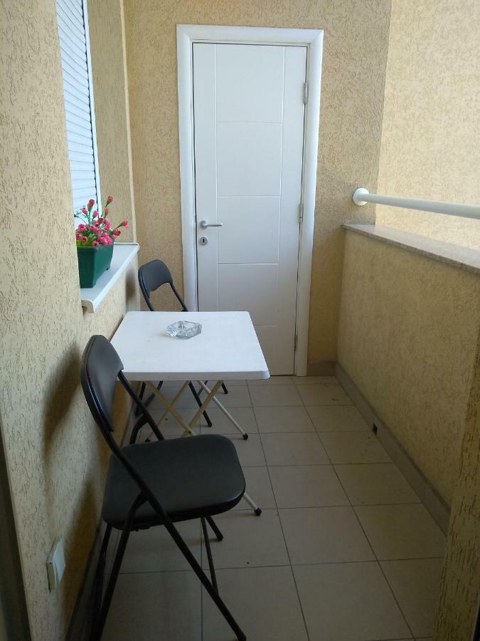 Apartman Marina Sa Garazom 노비사드 외부 사진