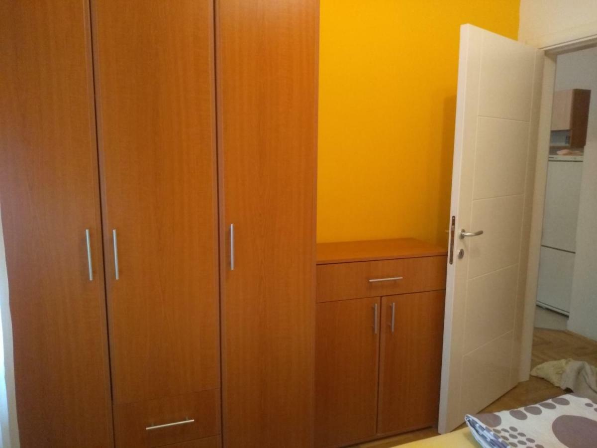 Apartman Marina Sa Garazom 노비사드 외부 사진
